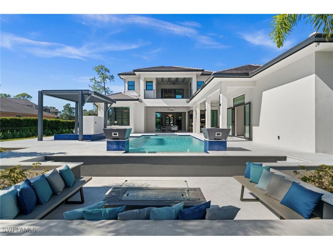 2272 Oakes Boulevard Naples FL 34119 225079573 image3