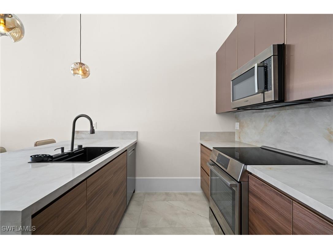 2272 Oakes Boulevard Naples FL 34119 225079573 image41