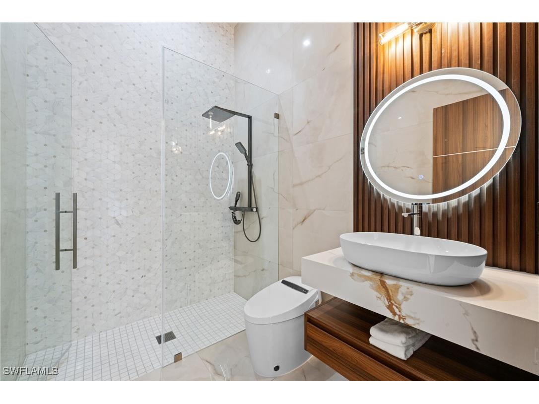 2272 Oakes Boulevard Naples FL 34119 225079573 image43