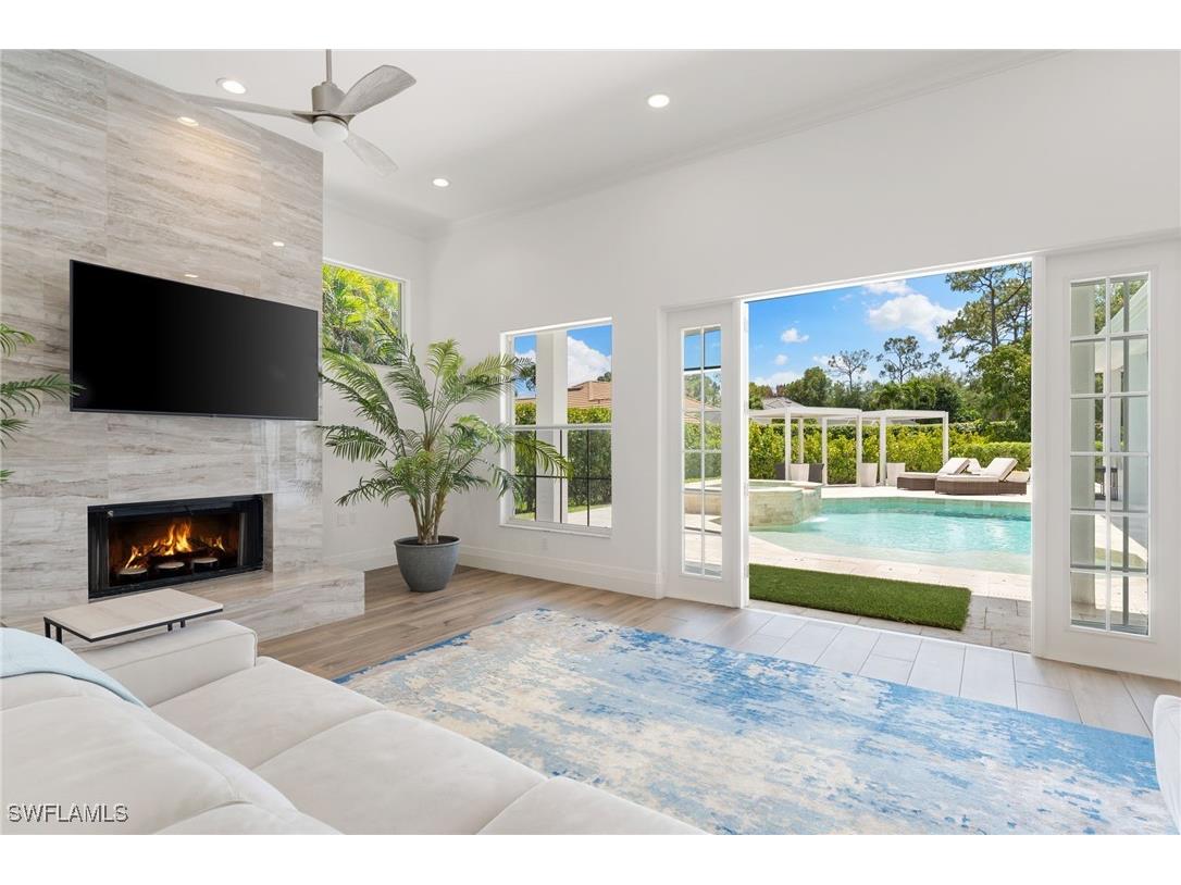 2274 Hawksridge Drive Naples FL 34105 225056391 image3