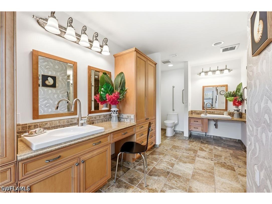 2274 Queens Way Naples FL 34112 226023784 image16