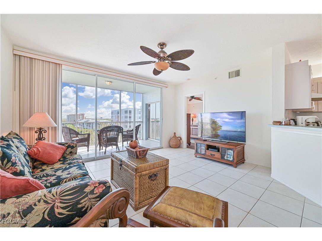 22748 Island Pines Way #401 Fort Myers Beach FL 33931 2025005566 image10