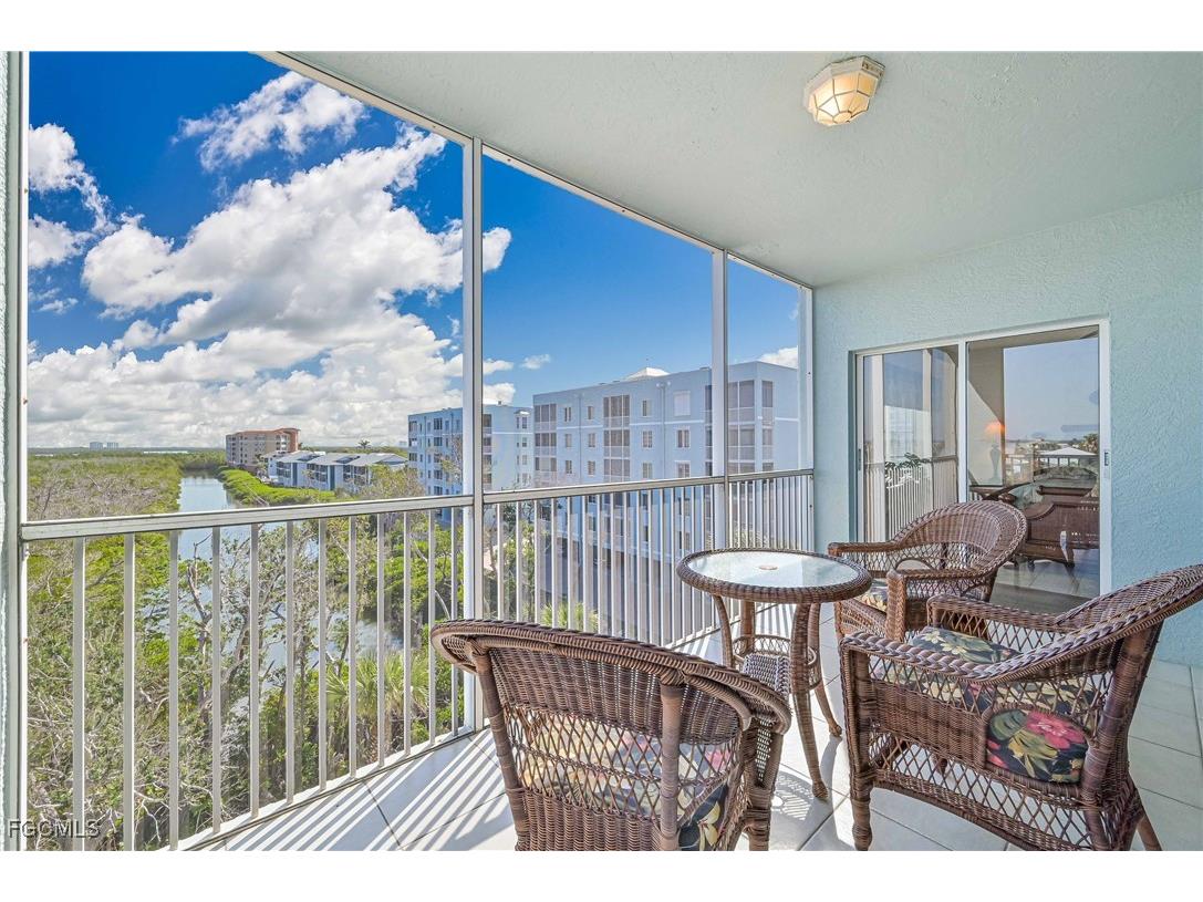 22748 Island Pines Way #401 Fort Myers Beach FL 33931 2025005566 image5