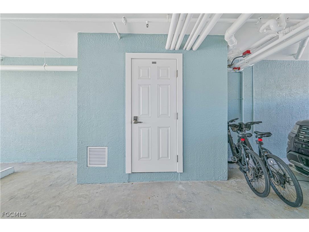22748 Island Pines Way #401 Fort Myers Beach FL 33931 2026007196 image11
