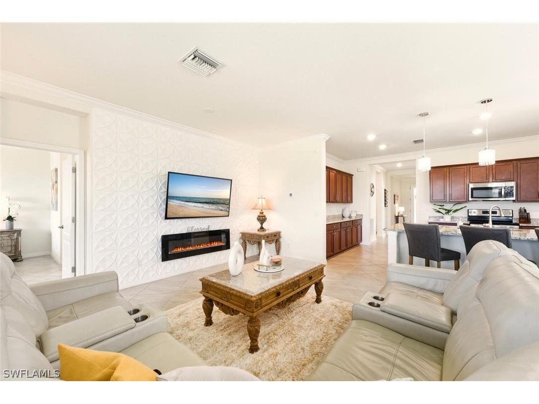 2275 Dancy Street Naples FL 34120 226007959 image10