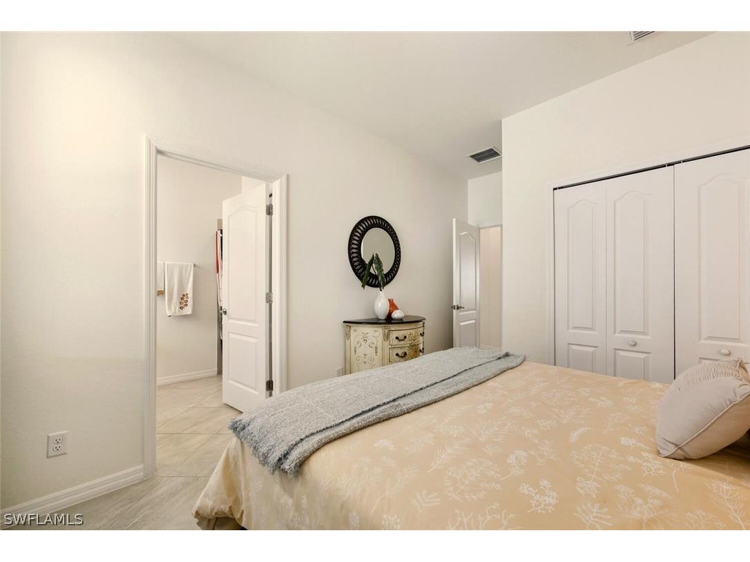 2275 Dancy Street Naples FL 34120 226007959 image24