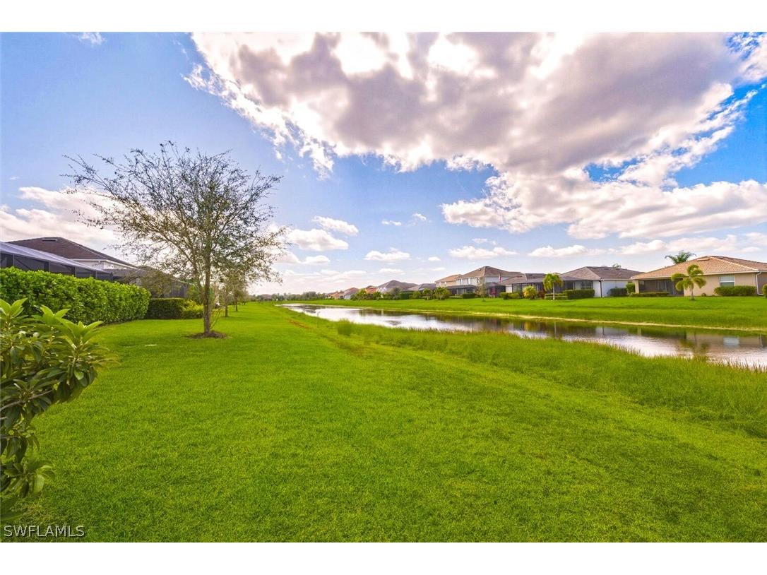 2275 Dancy Street Naples FL 34120 226007959 image32