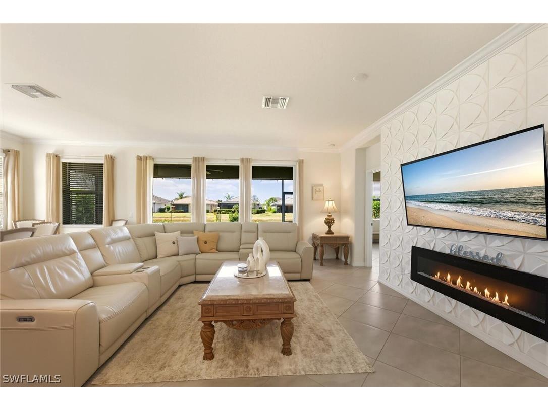 2275 Dancy Street Naples FL 34120 226007959 image6