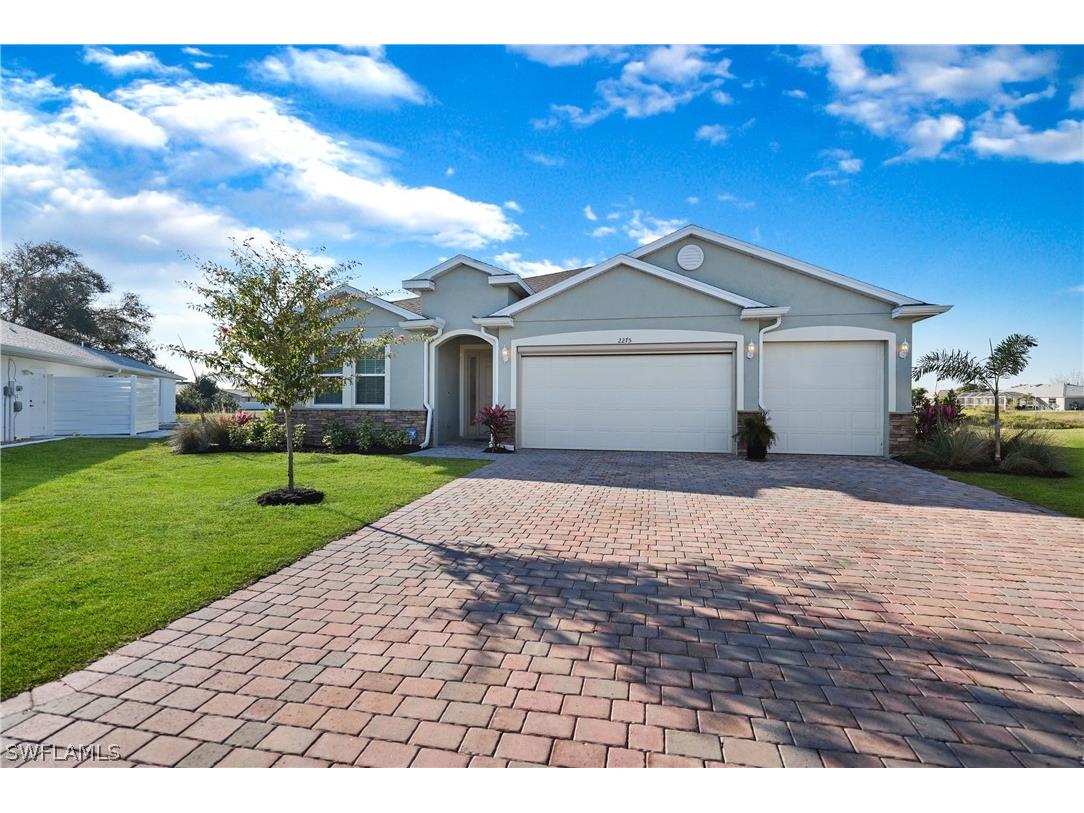 2275 Hamburg Lane Punta Gorda FL 33983 224044885 image1