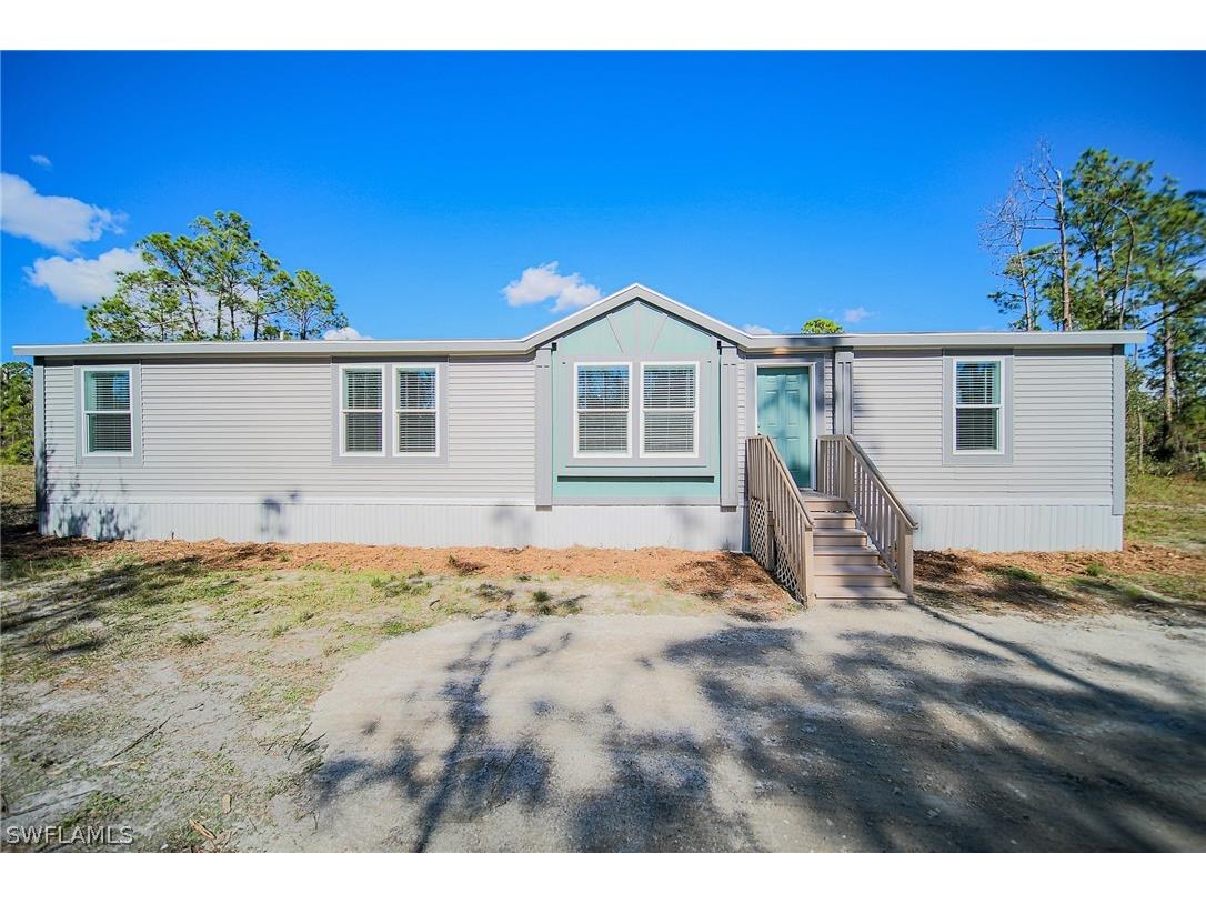 22751 Mulholland Drive Fort Myers FL 33913 223009526 image1