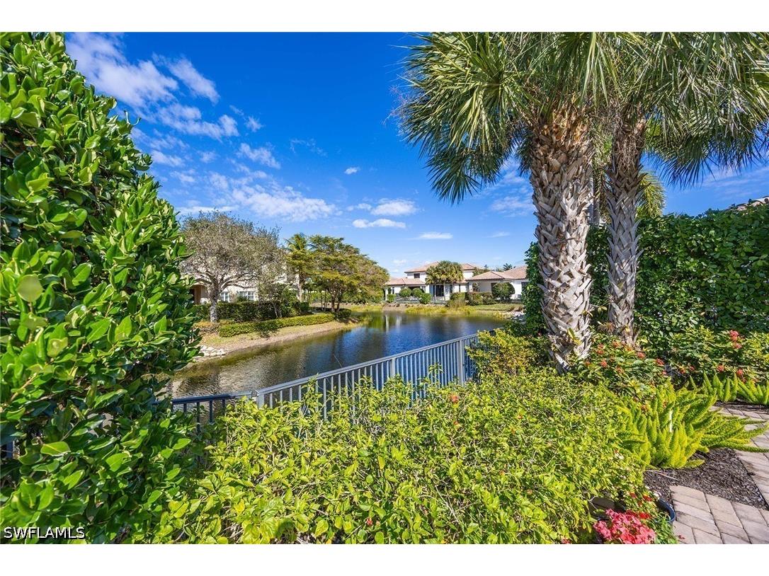 2277 Residence Circle Naples FL 34105 226003782 image11