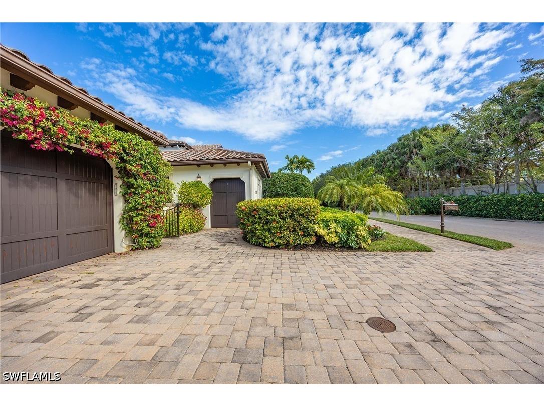 2277 Residence Circle Naples FL 34105 226003782 image33