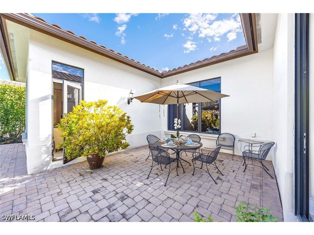 2277 Residence Circle Naples FL 34105 226003782 image6