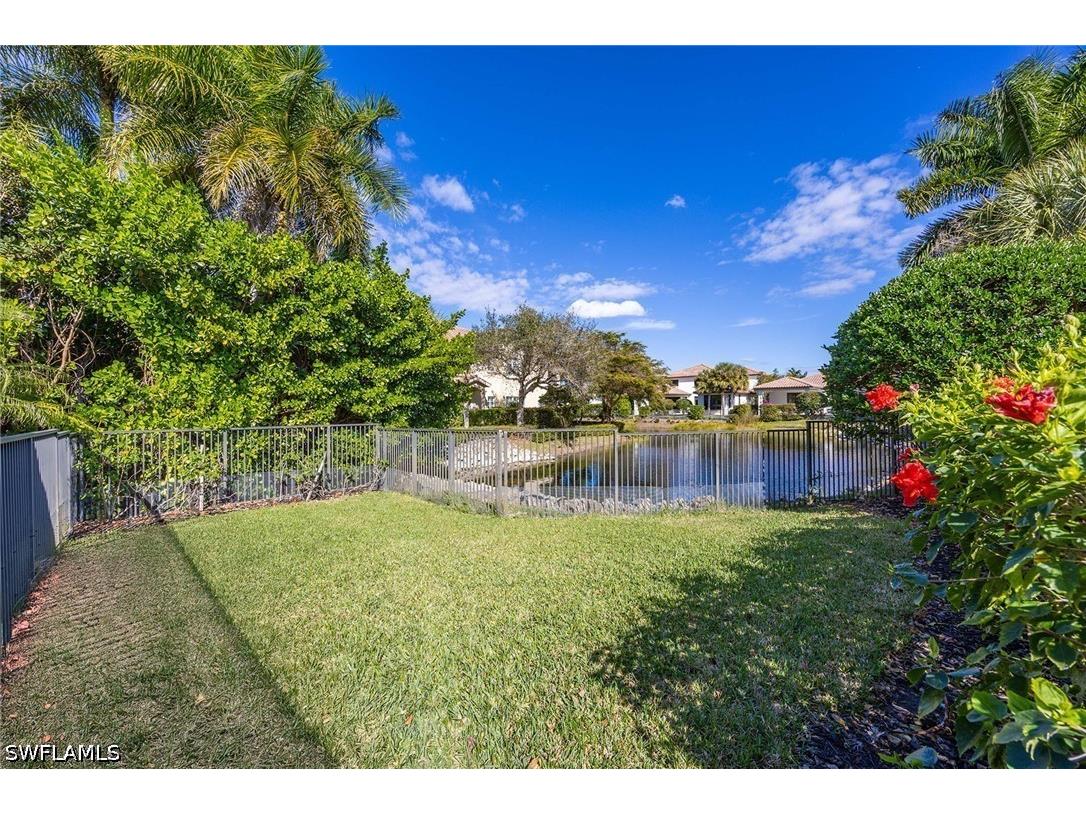 2277 Residence Circle Naples FL 34105 226003782 image9