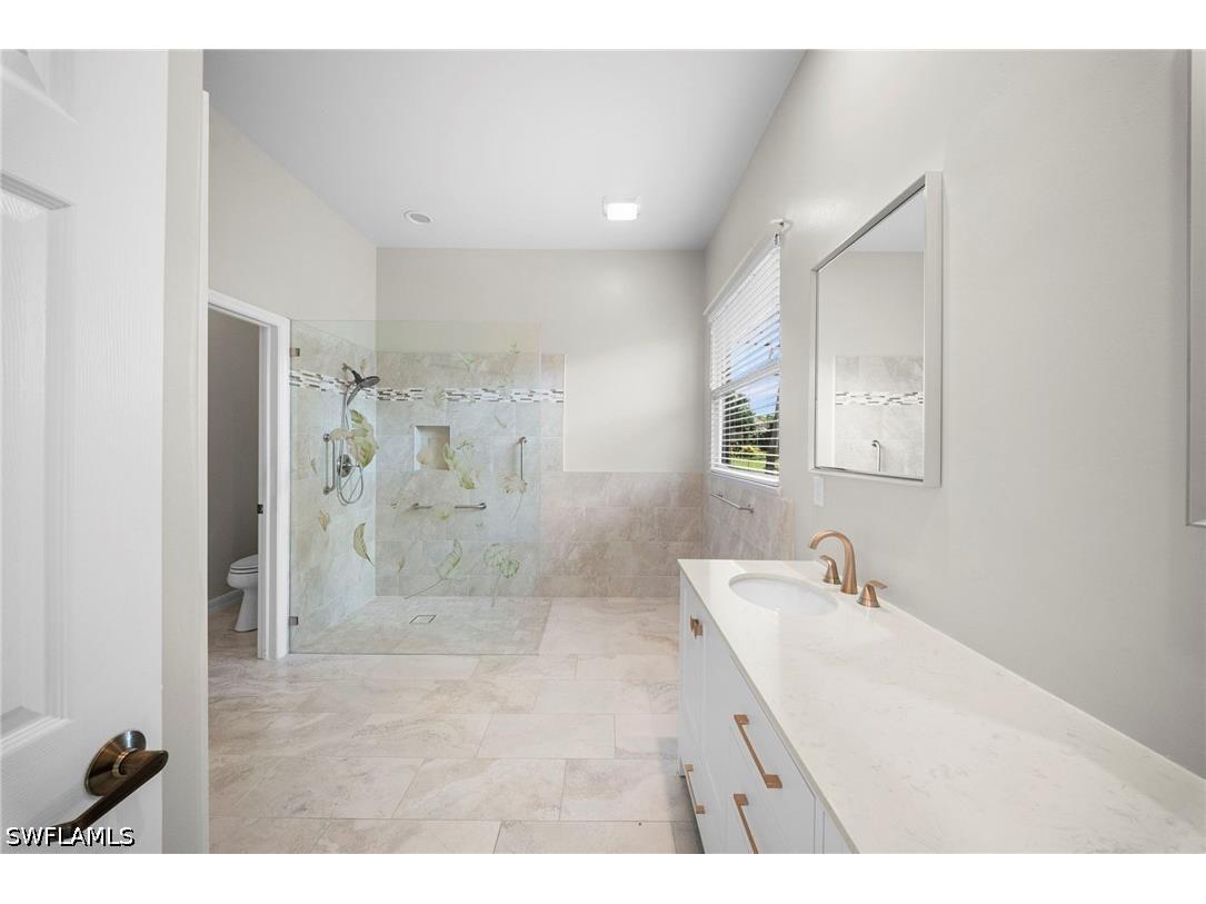 22777 Fountain Lakes Boulevard Estero FL 33928 226022237 image25