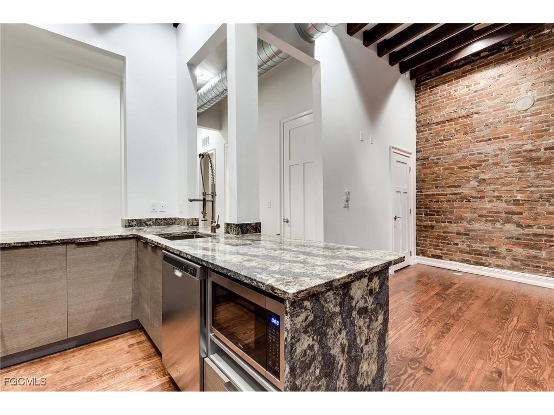 2278 1st Street #204 Fort Myers FL 33901 2025009852 image7