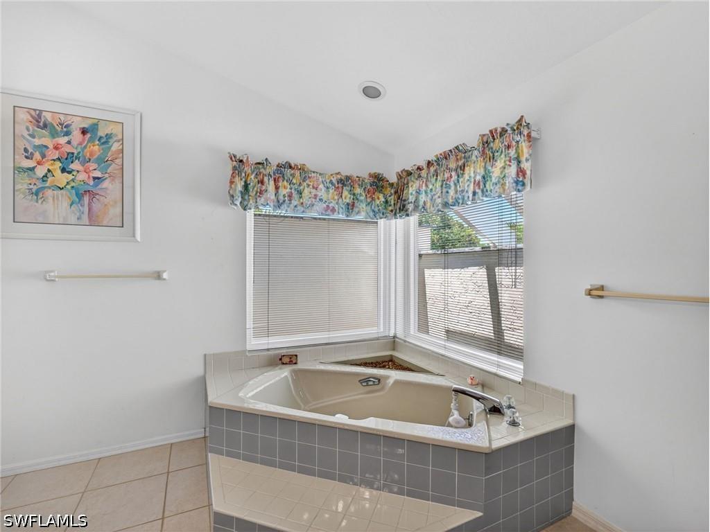 2278 Royal Lane Naples FL 34112 226019028 image22