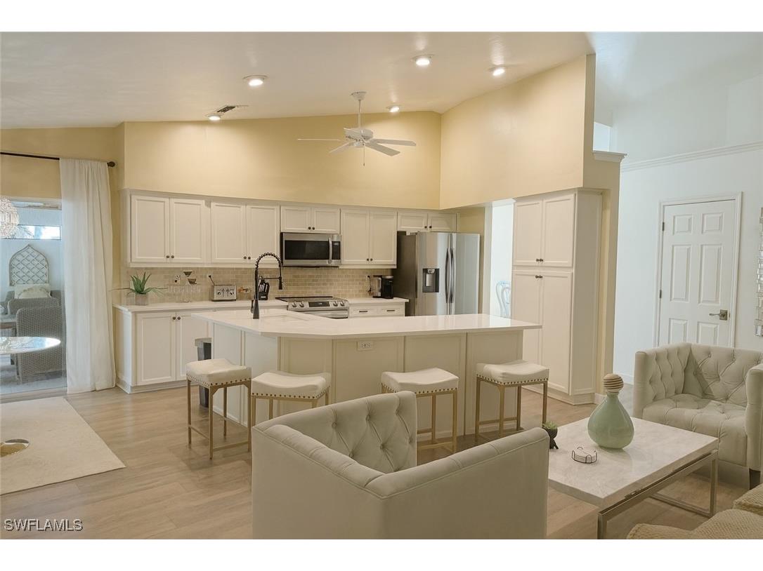 22783 Fountain Lakes Boulevard Estero FL 33928 225082181 image3