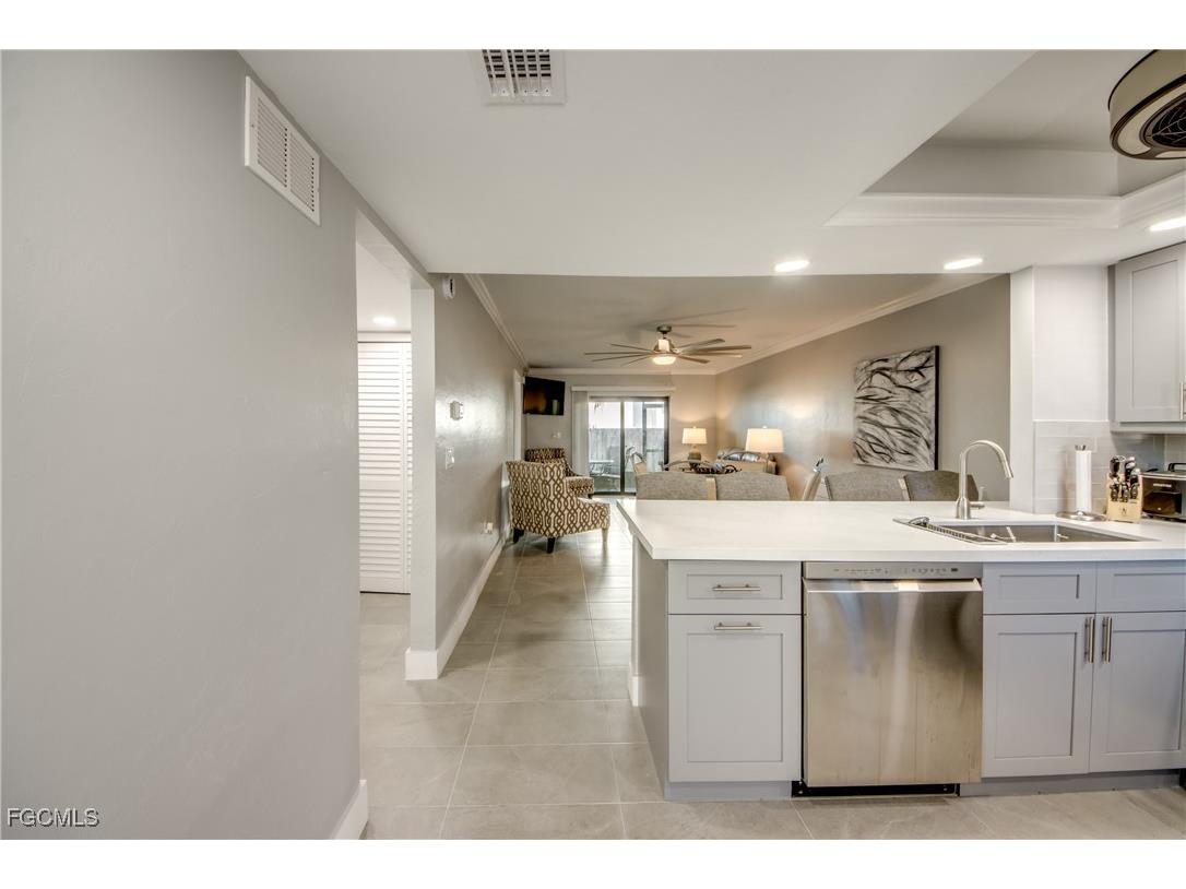 22796 Island Pines Way #111 Fort Myers Beach FL 33931 2026001677 image11