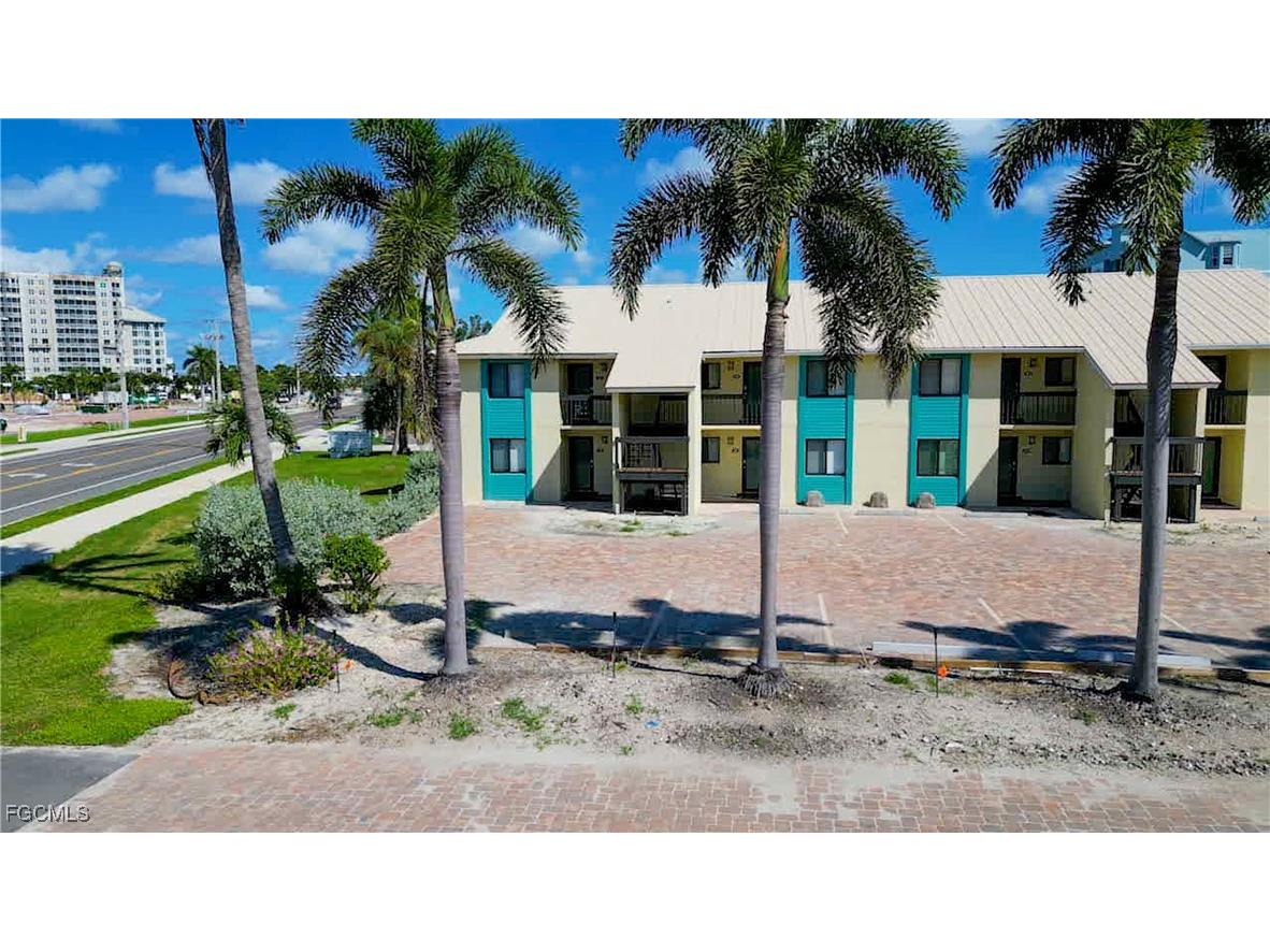 22796 Island Pines Way #111 Fort Myers Beach FL 33931 2026001677 image50