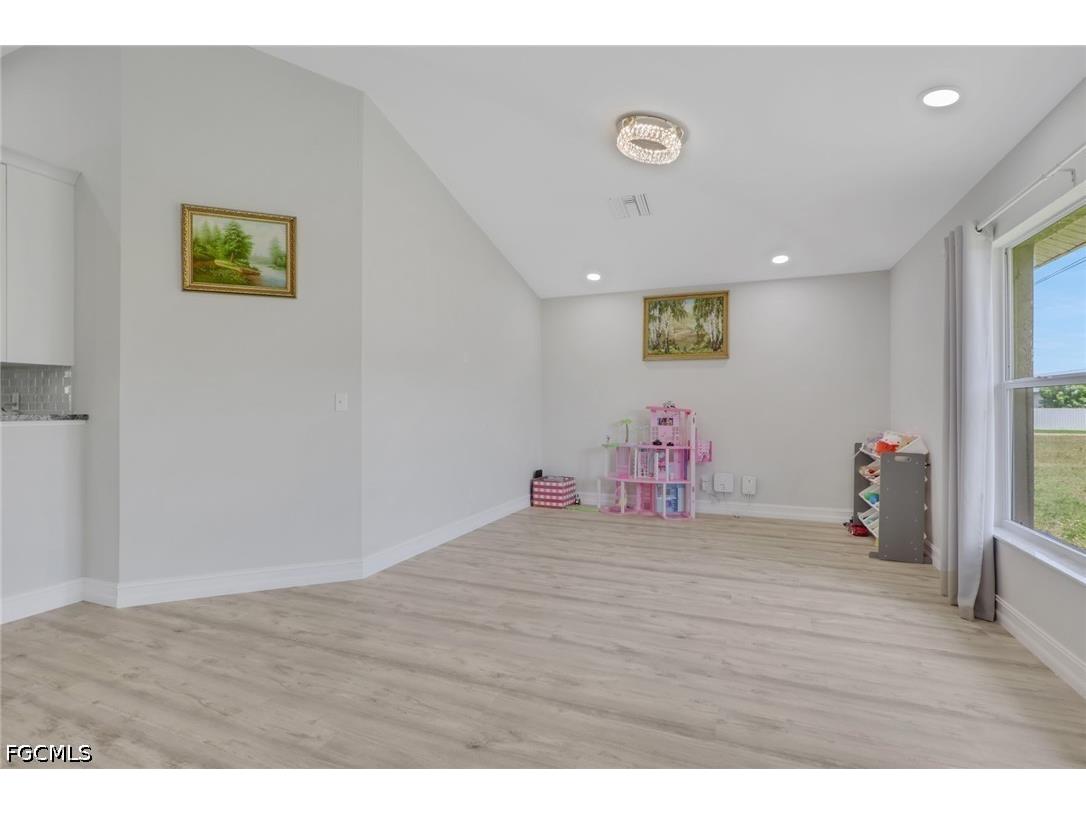 228 Aviation Parkway Cape Coral FL 33904 2026017746 image10