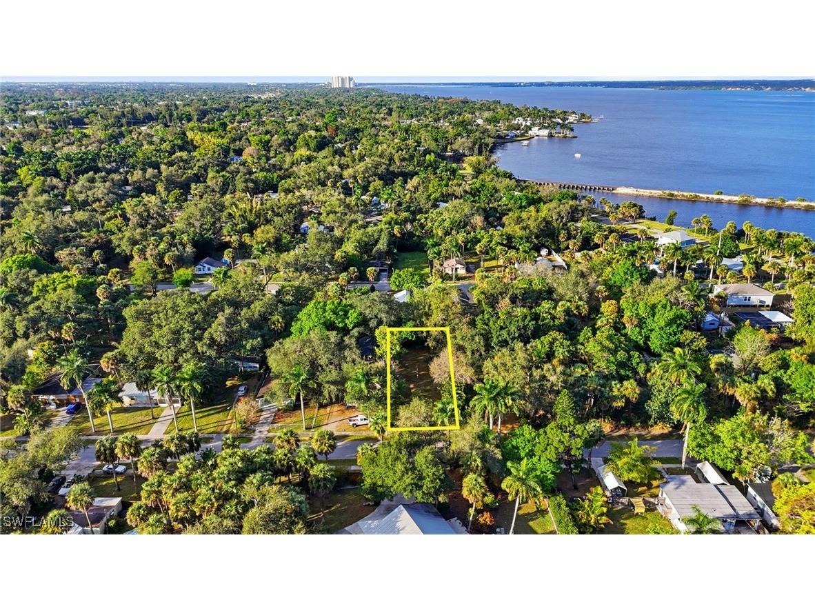 228 Delray Avenue Fort Myers FL 33905 225085256 image8