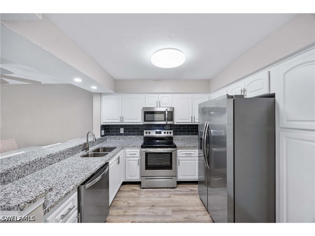 228 Fox Glen Drive #3310 Naples FL 34104 226021761 image6