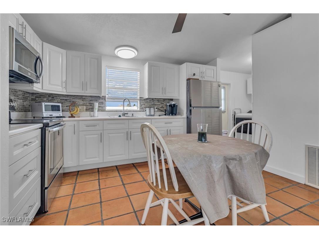 228 Mamie Street Chokoloskee FL 34138 225021065 image12