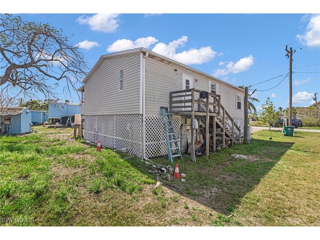 228 Mamie Street Chokoloskee FL 34138 225021065 image5