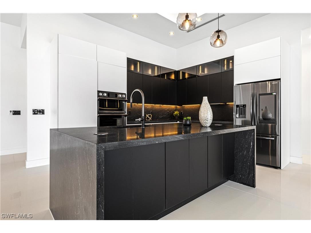 228 NW 35th Avenue Cape Coral FL 33993 224016566 image1