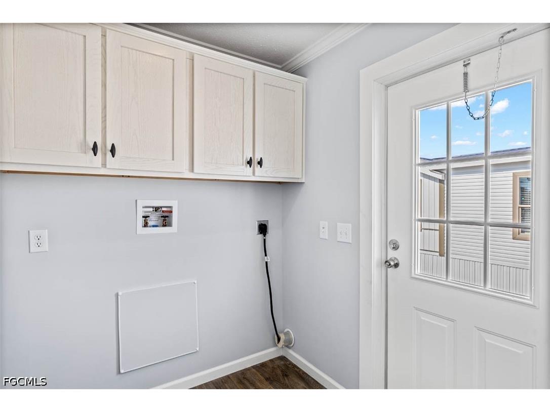 228 Poinsettia Drive Fort Myers FL 33905 2026022780 image10