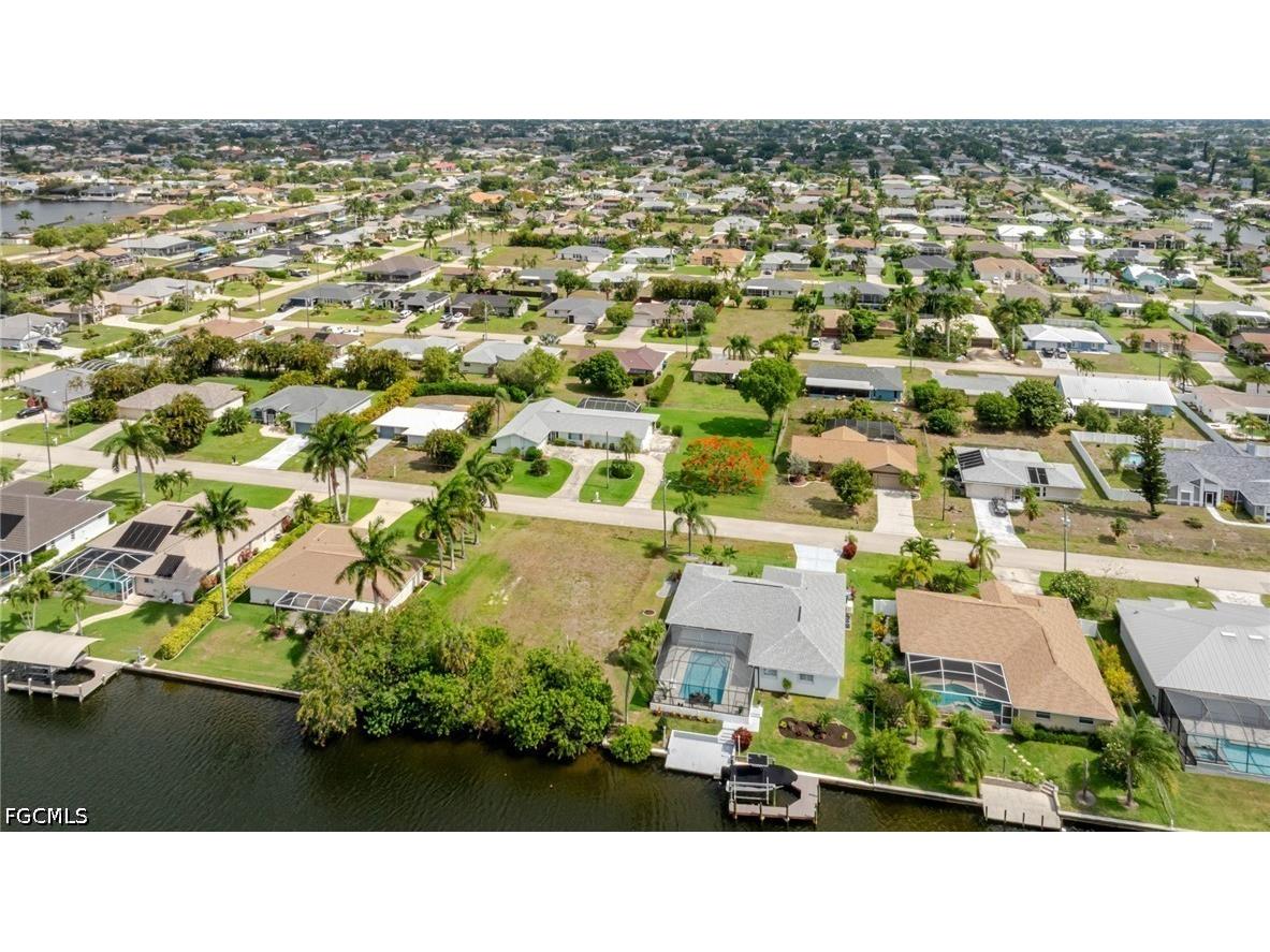 228 SW 47th Street Cape Coral FL 33914 2026022261 image5