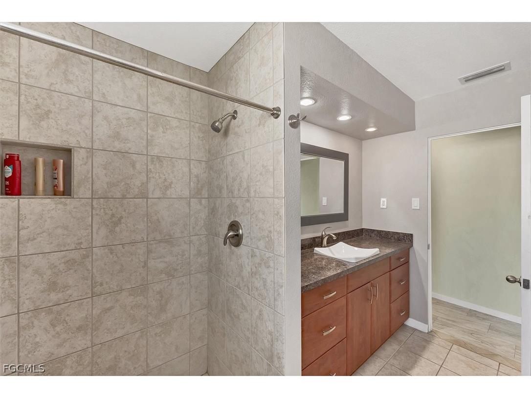 2280 Bayview Road Punta Gorda FL 33950 2026006959 image23