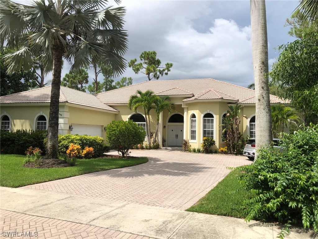 2280 Hawksridge Loop Naples FL 34105 223058711 image1