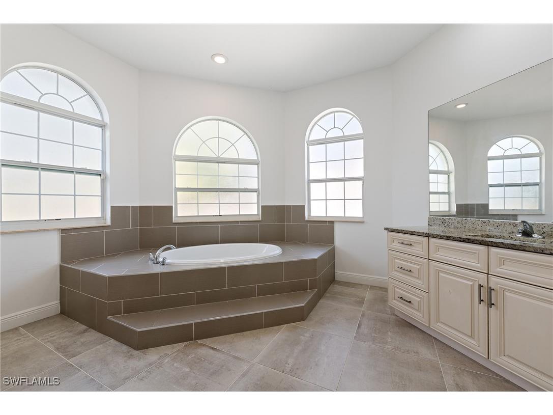 2280 Wilson Boulevard N Naples FL 34120 225081101 image26