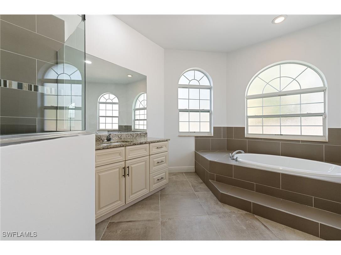 2280 Wilson Boulevard N Naples FL 34120 225081101 image27