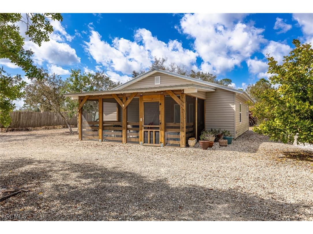 22800 N River Road Alva FL 33920 2026008527 image36