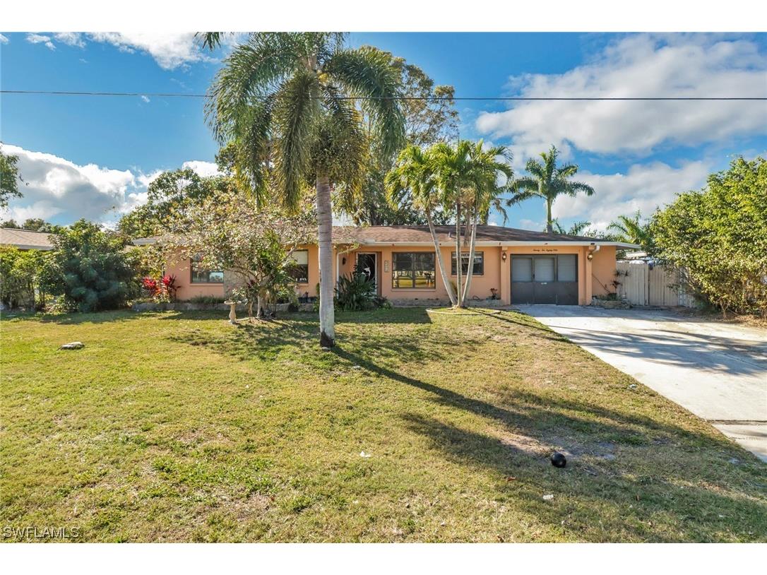 2281 44th Terrace SW Naples FL 34116 224013234 image1