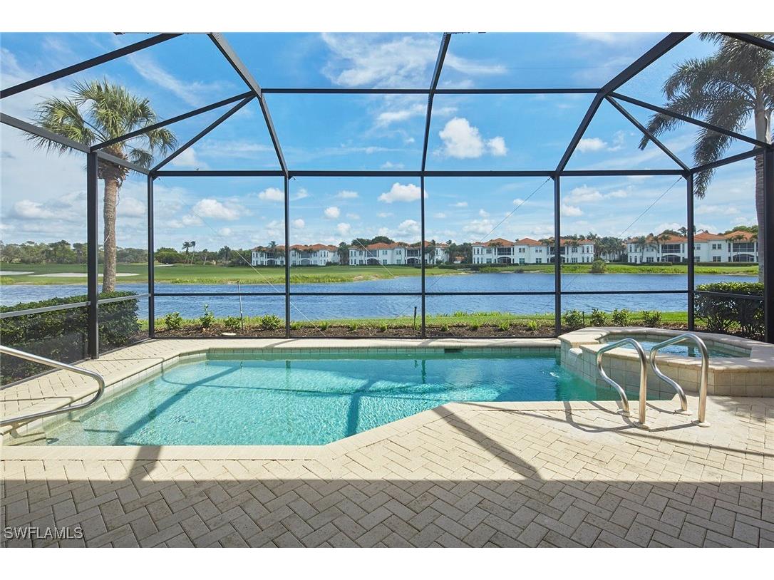 2282 Silver Palm Place Naples FL 34105 224096175 image1