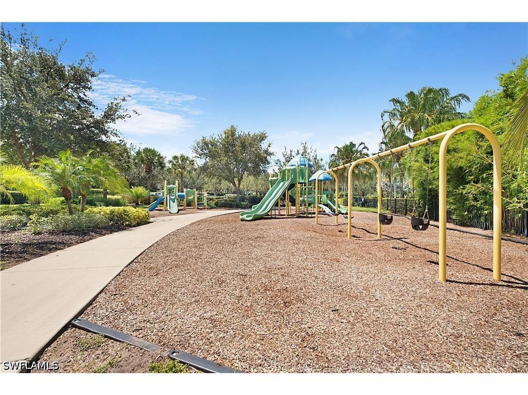 2284 Dancy Street Naples FL 34120 226021207 image37