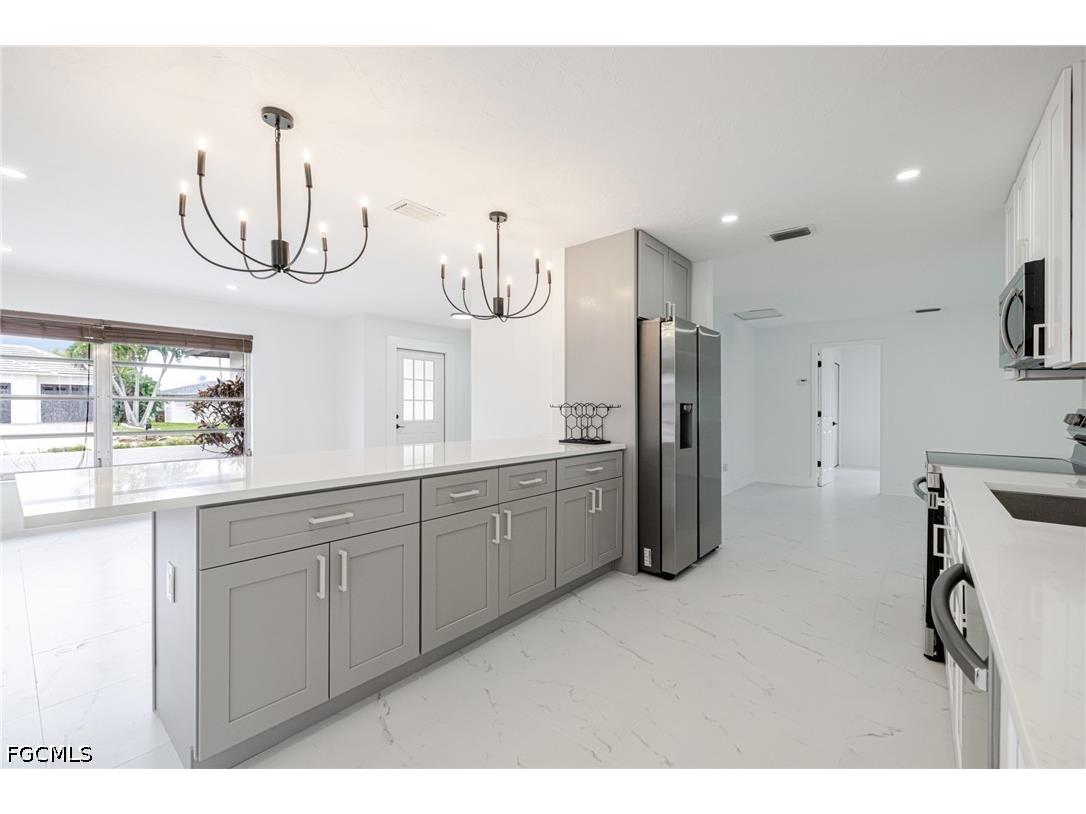 2285 SE 28th Street Cape Coral FL 33904 2026022164 image15