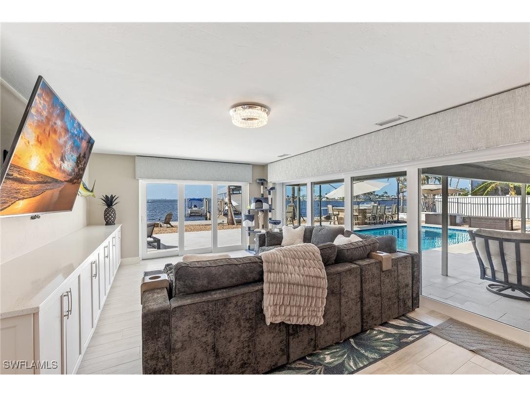 2286 SE 28th Street Cape Coral FL 33904 225031790 image10