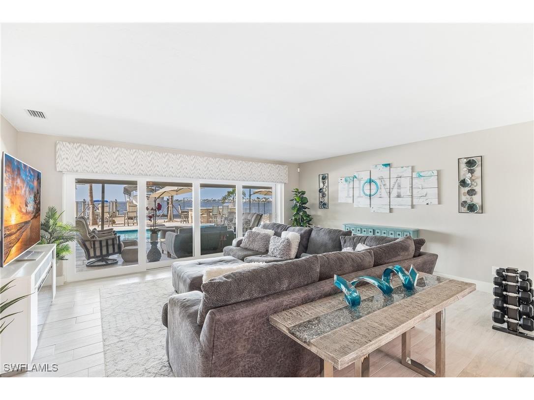 2286 SE 28th Street Cape Coral FL 33904 225031790 image9