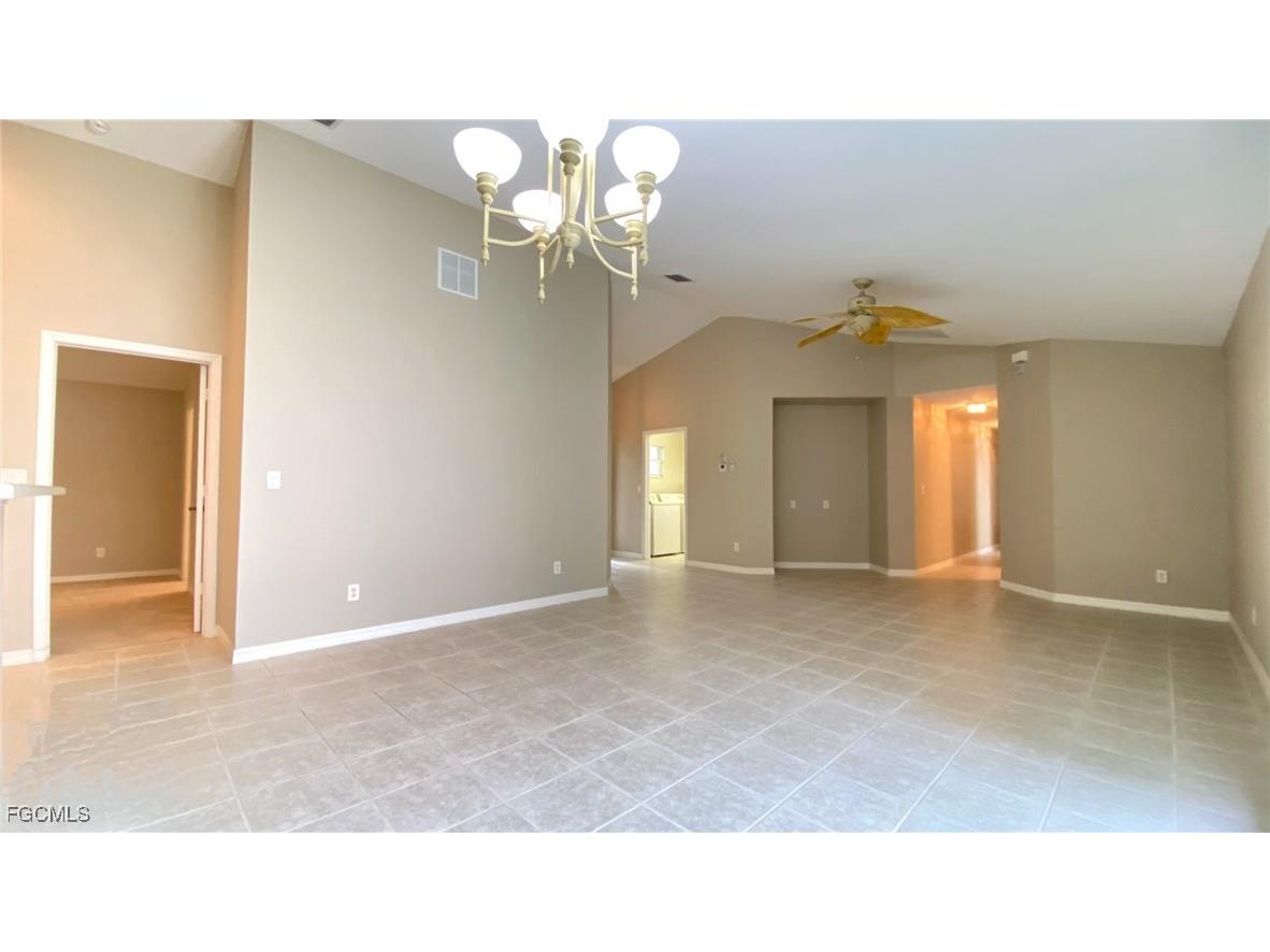 2287 Summersweet Drive Alva FL 33920 2025000798 image4