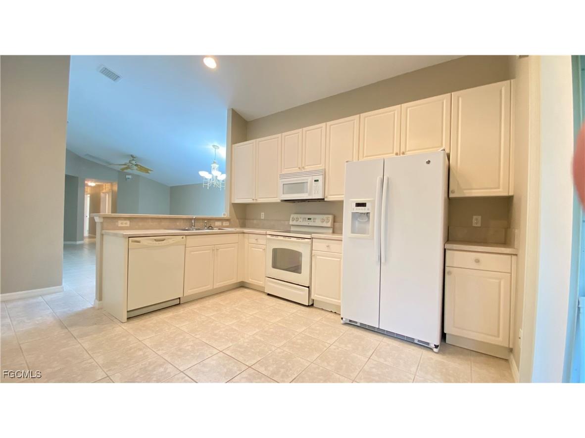 2287 Summersweet Drive Alva FL 33920 2025000798 image6