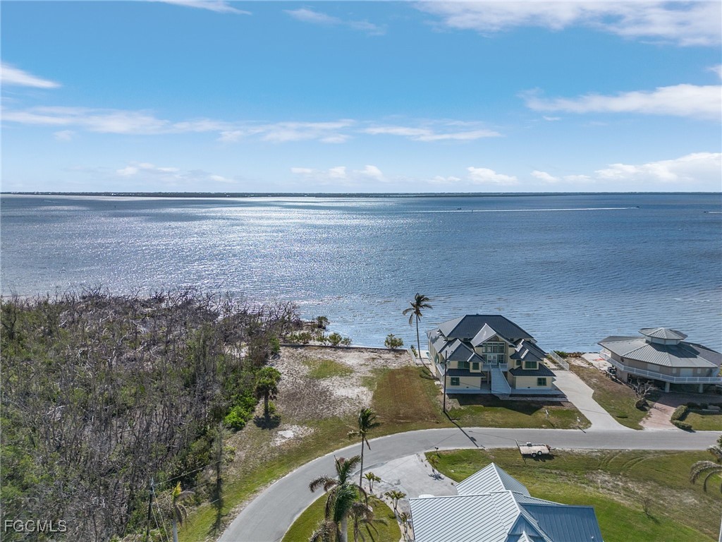 2288 Macadamia Lane Saint James City FL 33956 2025016703 image1