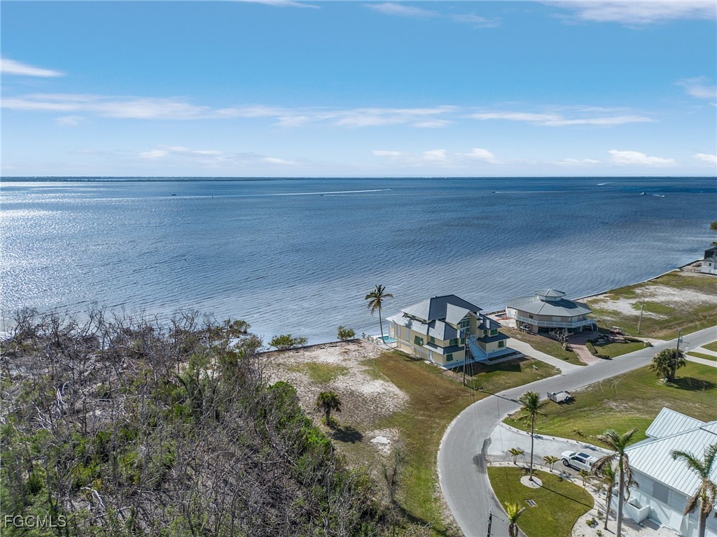 2288 Macadamia Lane Saint James City FL 33956 2025016703 image5