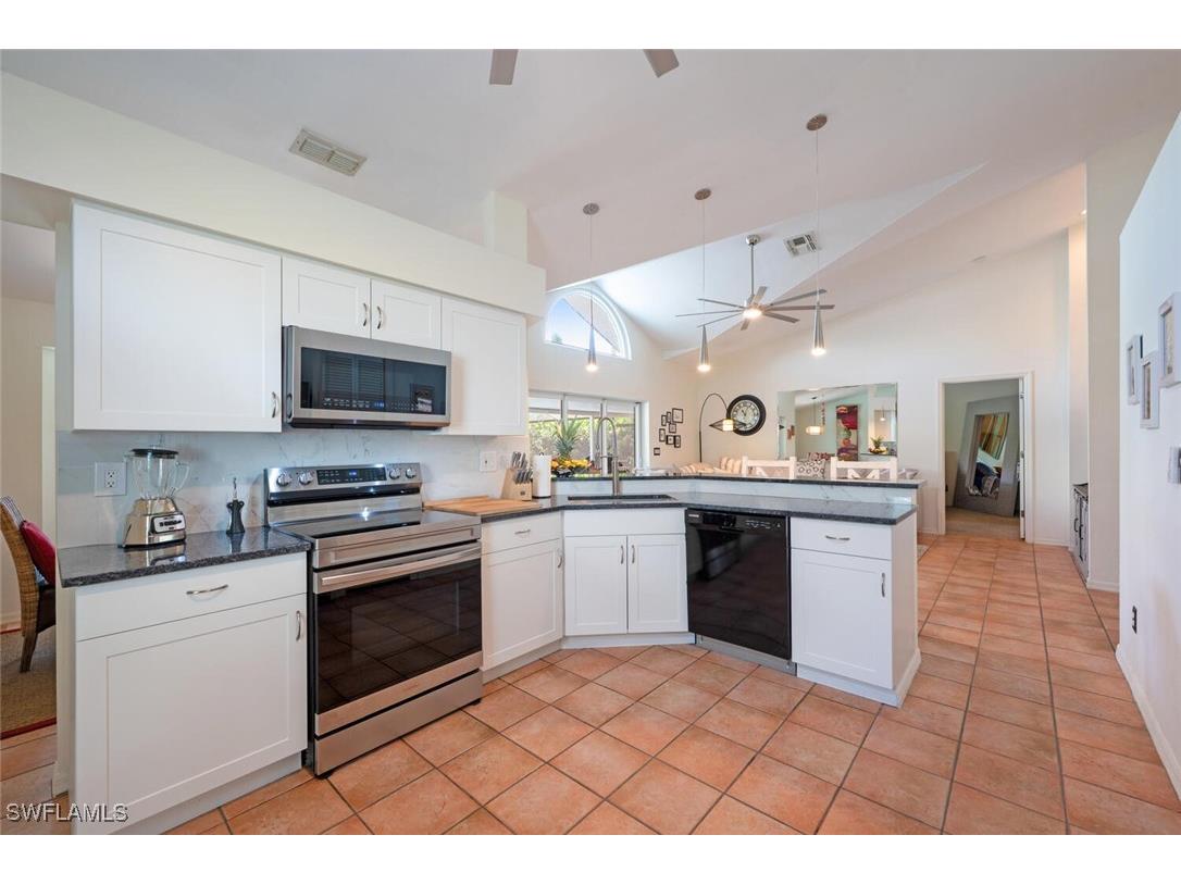 229 Countryside Drive Naples FL 34104 225066870 image12