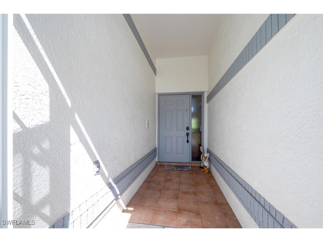 229 Countryside Drive Naples FL 34104 225066870 image3