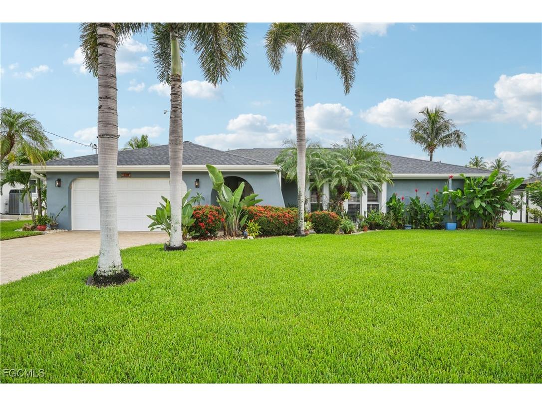 229 El Dorado Parkway W Cape Coral FL 33914 2025002577 image1